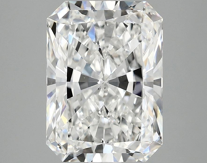 3.02 Carat Radiant Shaped Excellent Cut VVS2 IGI Certified Lab Grown Diamond