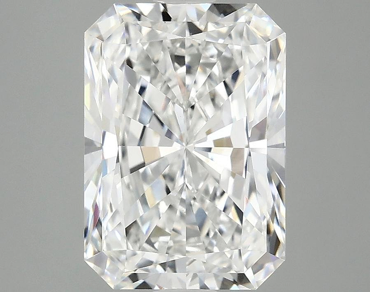 3.03 Carat Radiant Shaped Ideal Cut VVS2 IGI Certified Lab Grown Diamond