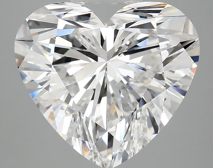 5.05 Carat Heart Shaped Ideal Cut VVS2 IGI Certified Lab Grown Diamond