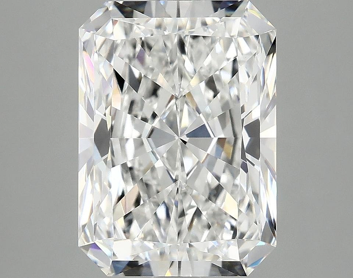 4.07 Carat Radiant Shaped Excellent Cut VVS2 IGI Certified Lab Grown Diamond