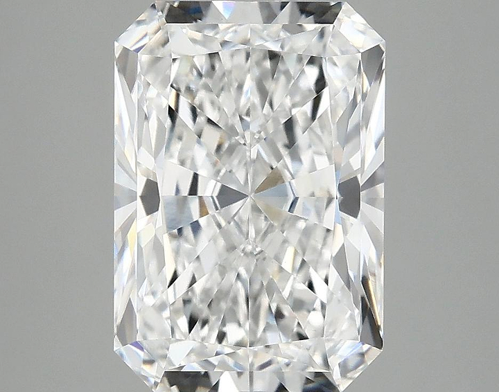 3.64 Carat Radiant Shaped Ideal Cut VS1 IGI Certified Lab Grown Diamond