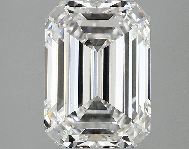 3.09 Carat Emerald Shaped Excellent Cut VS1 IGI Certified Lab Grown Diamond
