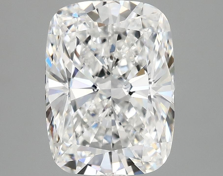 3.1 Carat Cushion Shaped Excellent Cut VVS2 IGI Certified Lab Grown Diamond