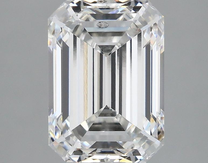 2.53 Carat Emerald Shaped Ideal Cut SI1 IGI Certified Lab Grown Diamond