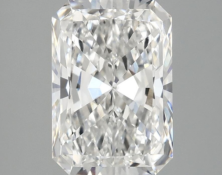 3.05 Carat Radiant Shaped Ideal Cut VS1 IGI Certified Lab Grown Diamond
