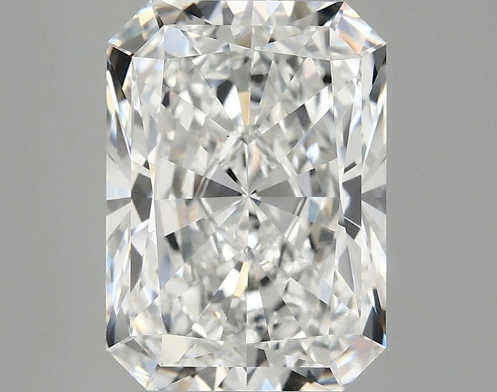 4.17 Carat Radiant Shaped Ideal Cut VS1 IGI Certified Lab Grown Diamond