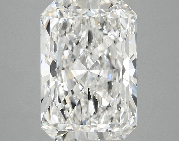 3.99 Carat Radiant Shaped Ideal Cut VVS2 IGI Certified Lab Grown Diamond