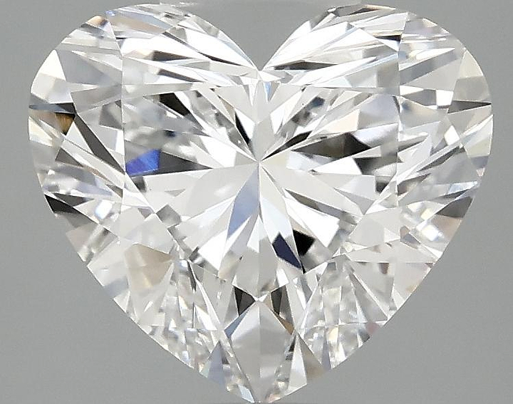3.01 Carat Heart Shaped Ideal Cut VVS2 IGI Certified Lab Grown Diamond