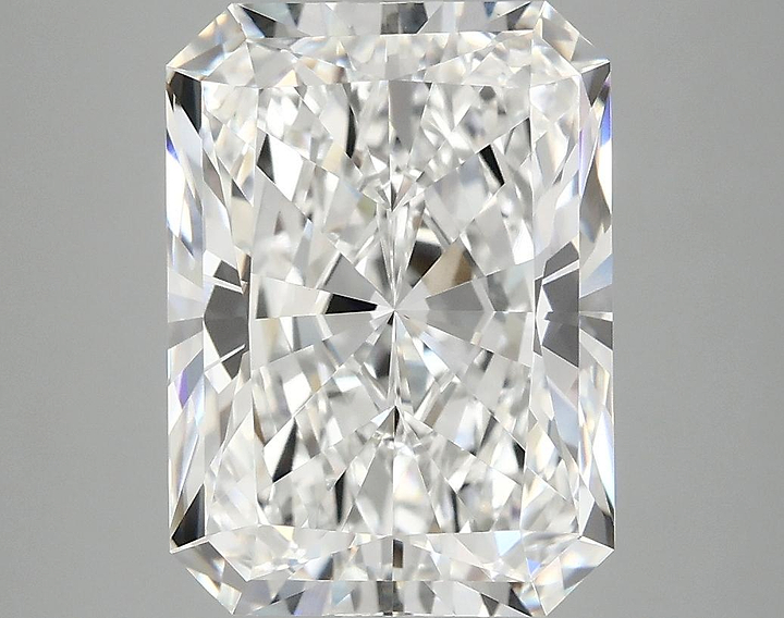 4.98 Carat Radiant Shaped Excellent Cut VVS2 IGI Certified Lab Grown Diamond