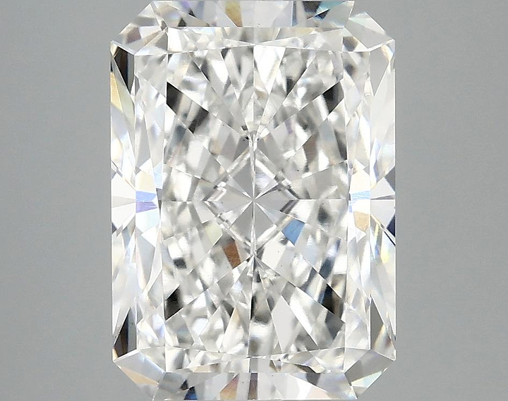 4.05 Carat Radiant Shaped Ideal Cut VS1 IGI Certified Lab Grown Diamond