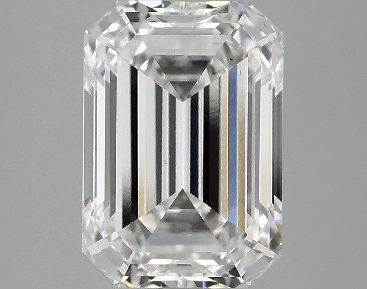 3.04 Carat Emerald Shaped Ideal Cut VS2 IGI Certified Lab Grown Diamond