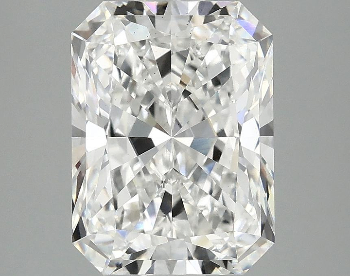 3.18 Carat Radiant Shaped Excellent Cut VS2 IGI Certified Lab Grown Diamond