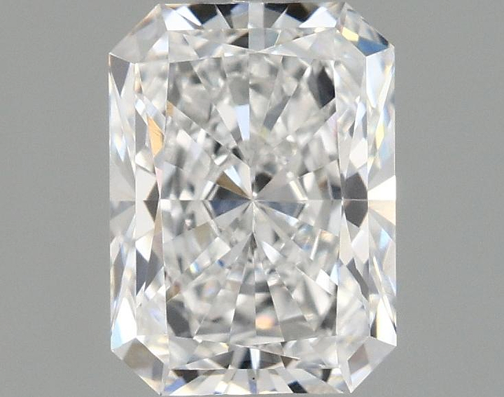 0.96 Carat Radiant Shaped Excellent Cut VS1 IGI Certified Lab Grown Diamond