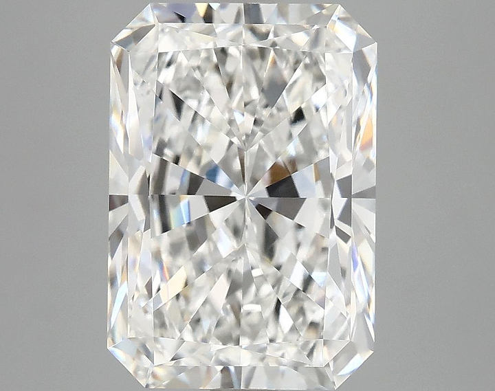 4.15 Carat Radiant Shaped Ideal Cut VVS2 IGI Certified Lab Grown Diamond
