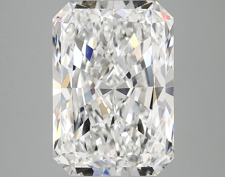3.93 Carat Radiant Shaped Ideal Cut VVS2 IGI Certified Lab Grown Diamond
