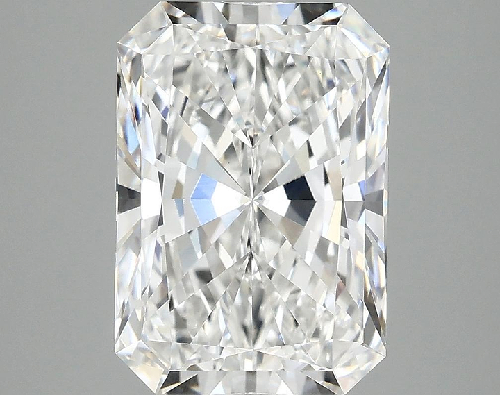 4.18 Carat Radiant Shaped Ideal Cut VVS2 IGI Certified Lab Grown Diamond