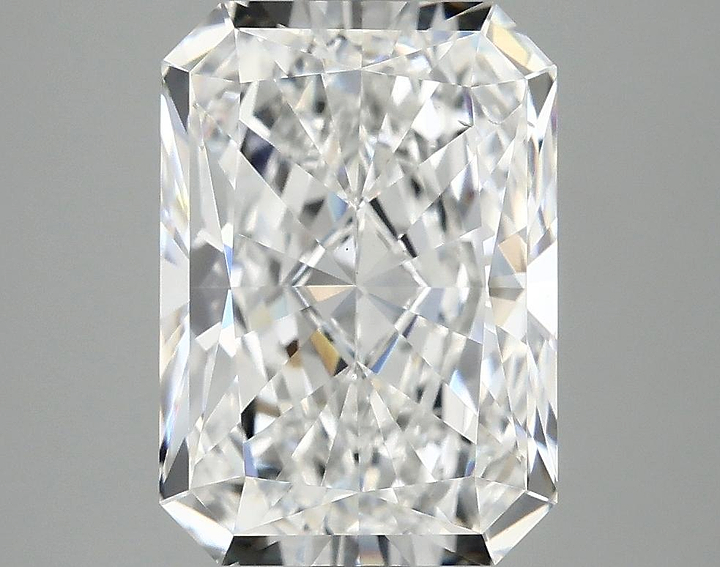 3.76 Carat Radiant Shaped Ideal Cut VS2 IGI Certified Lab Grown Diamond
