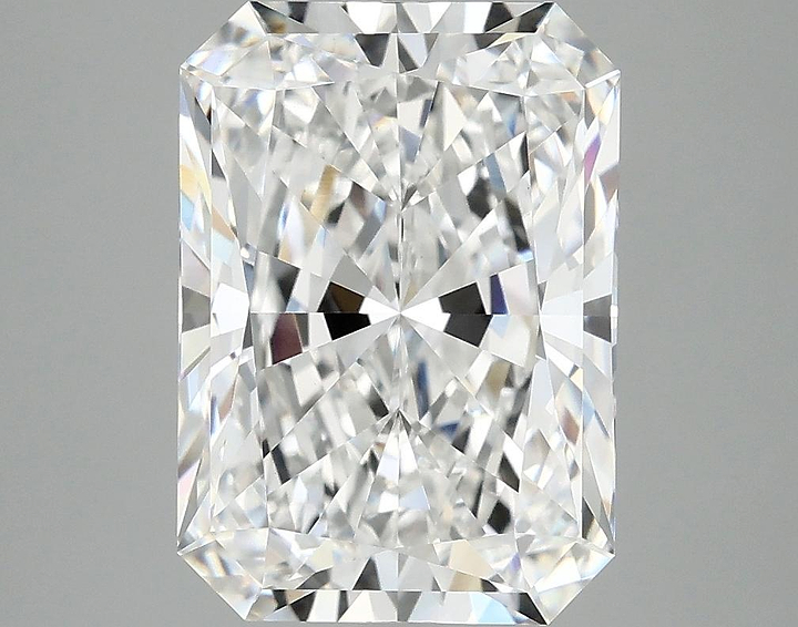4.09 Carat Radiant Shaped Ideal Cut VVS2 IGI Certified Lab Grown Diamond