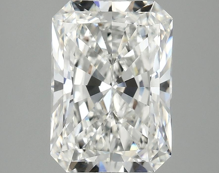 3.04 Carat Radiant Shaped Ideal Cut VVS2 IGI Certified Lab Grown Diamond