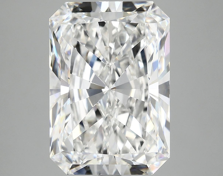 7.71 Carat Radiant Shaped Ideal Cut VVS2 IGI Certified Lab Grown Diamond