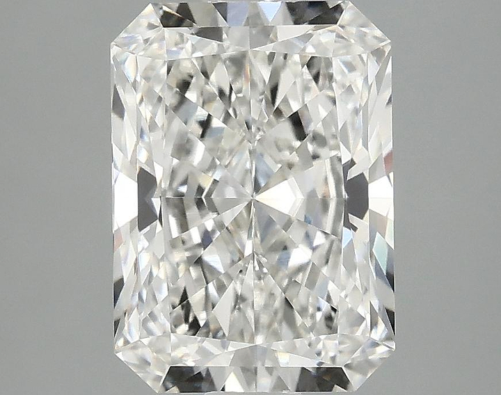 3.1 Carat Radiant Shaped Excellent Cut VS1 IGI Certified Lab Grown Diamond