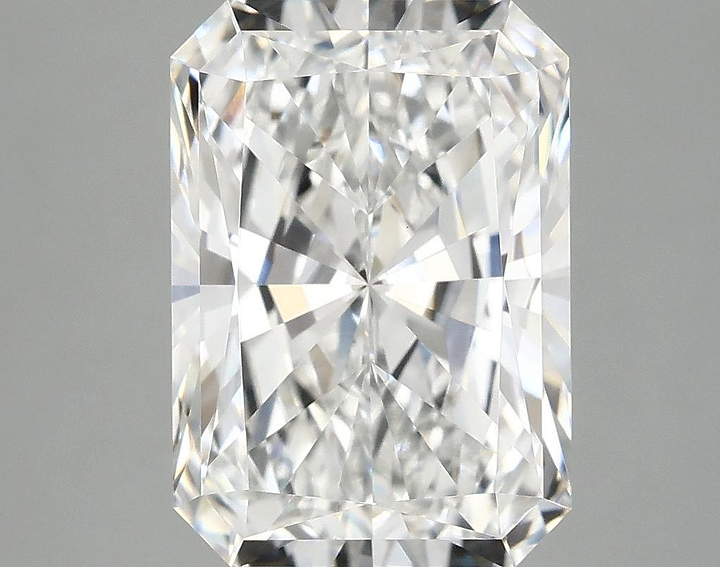 3.87 Carat Radiant Shaped Ideal Cut VVS2 IGI Certified Lab Grown Diamond
