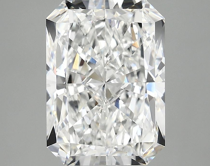 3.04 Carat Radiant Shaped Excellent Cut VS1 IGI Certified Lab Grown Diamond