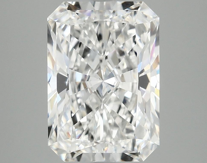 4.05 Carat Radiant Shaped Ideal Cut VS1 IGI Certified Lab Grown Diamond