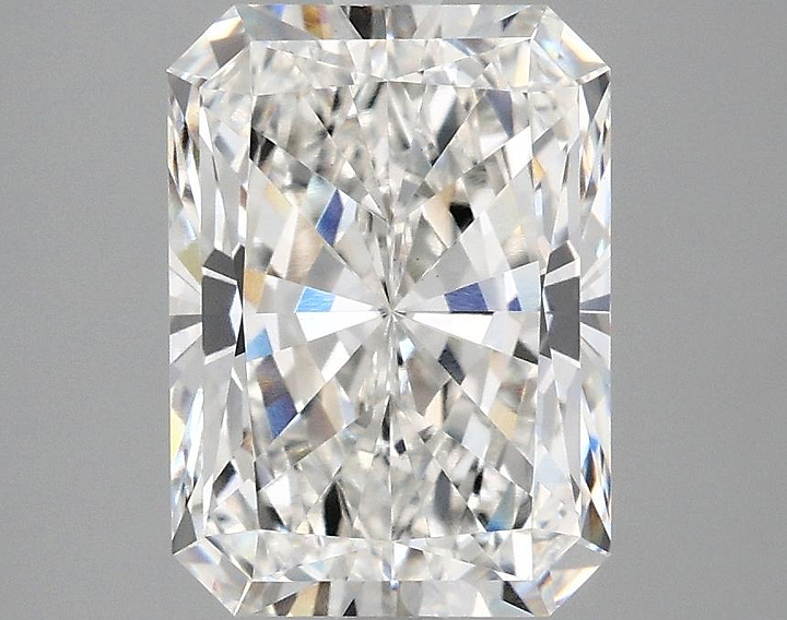3.01 Carat Radiant Shaped Excellent Cut VVS2 IGI Certified Lab Grown Diamond