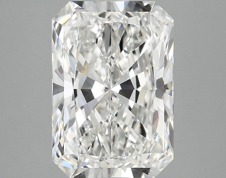 3.06 Carat Radiant Shaped Ideal Cut VVS2 IGI Certified Lab Grown Diamond