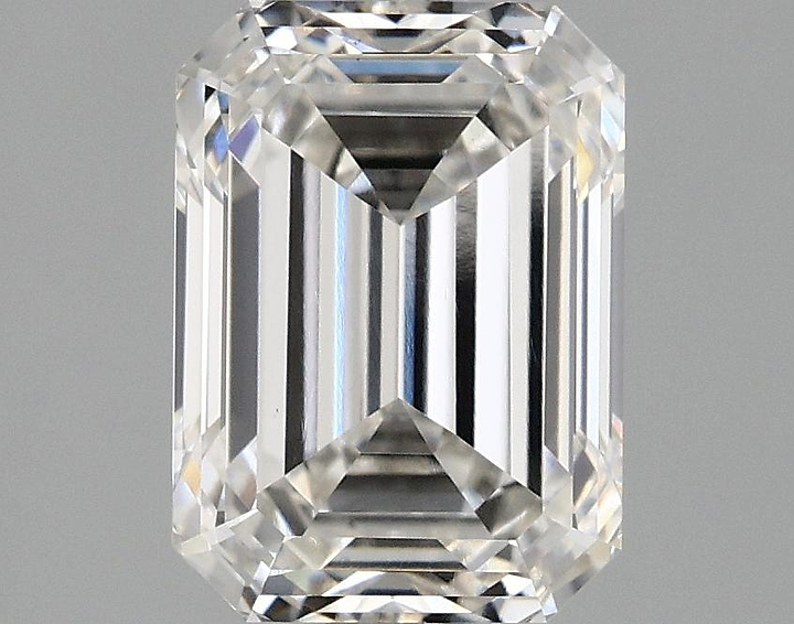 2.03 Carat Emerald Shaped Excellent Cut VS1 IGI Certified Lab Grown Diamond