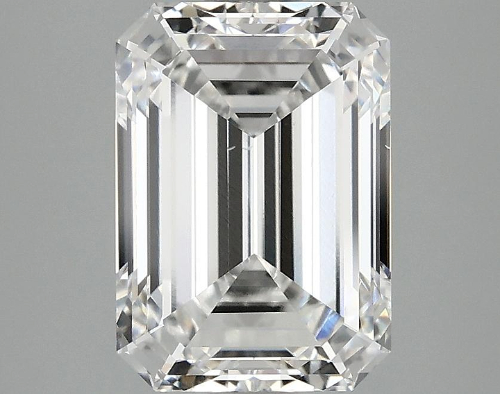 3.09 Carat Emerald Shaped Ideal Cut VS2 IGI Certified Lab Grown Diamond