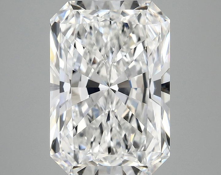 4.1 Carat Radiant Shaped Ideal Cut VVS2 IGI Certified Lab Grown Diamond