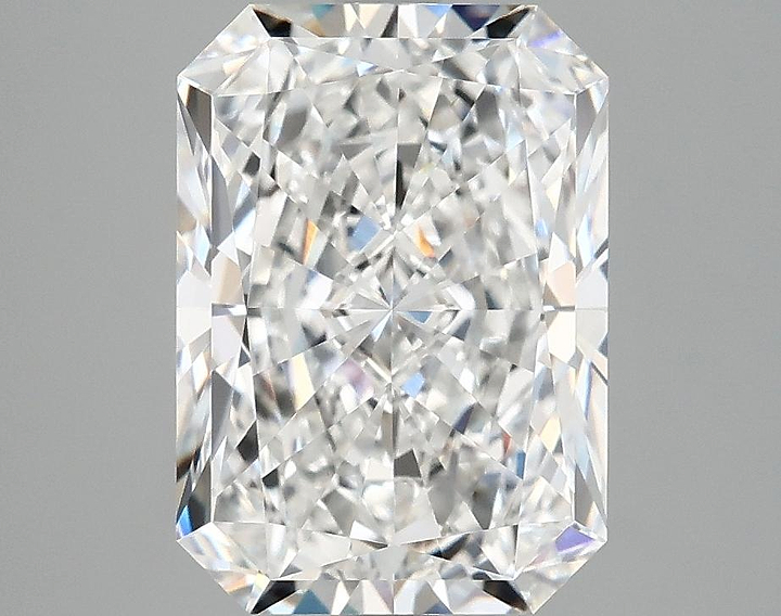 3.8 Carat Radiant Shaped Ideal Cut VVS2 IGI Certified Lab Grown Diamond