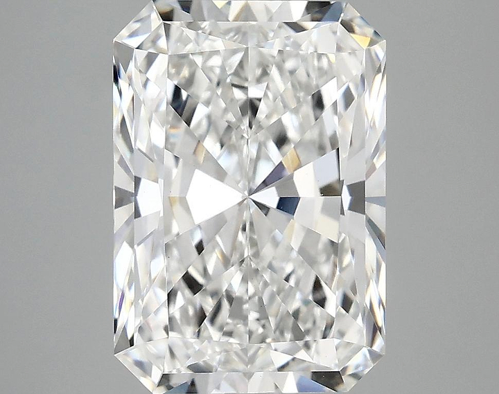 4.01 Carat Radiant Shaped Ideal Cut VS1 IGI Certified Lab Grown Diamond