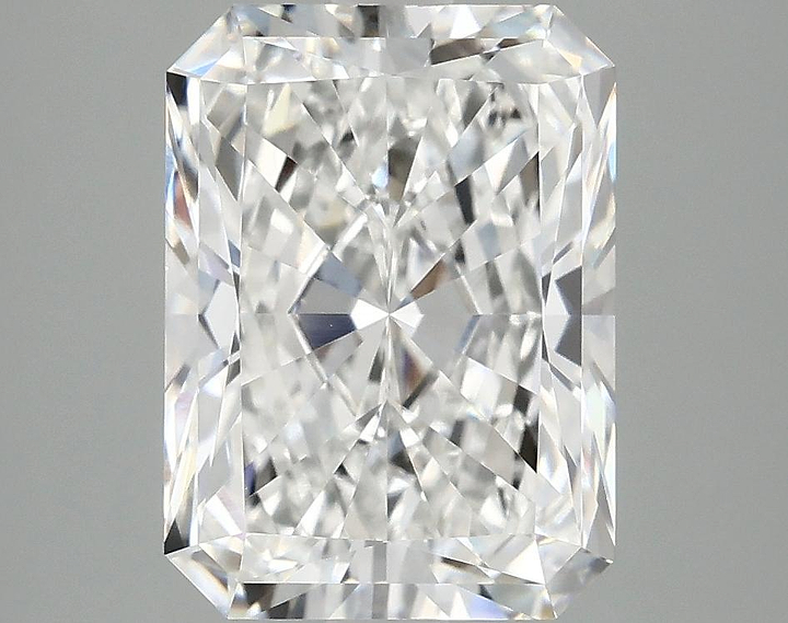 4.09 Carat Radiant Shaped Excellent Cut VVS2 IGI Certified Lab Grown Diamond