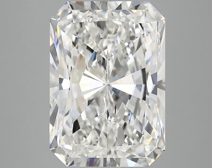 4.07 Carat Radiant Shaped Ideal Cut VVS2 IGI Certified Lab Grown Diamond