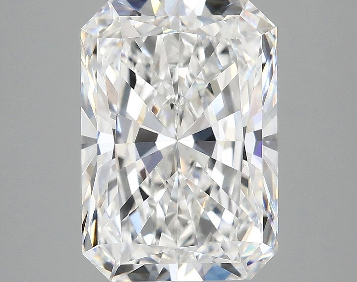 4.07 Carat Radiant Shaped Ideal Cut VS1 IGI Certified Lab Grown Diamond