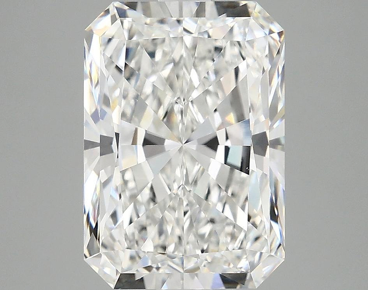 4.01 Carat Radiant Shaped Ideal Cut VVS2 IGI Certified Lab Grown Diamond