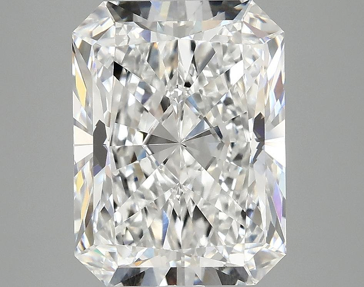 4.09 Carat Radiant Shaped Excellent Cut VVS2 IGI Certified Lab Grown Diamond