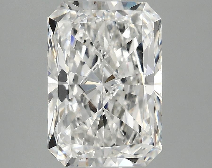 3.09 Carat Radiant Shaped Ideal Cut VS1 IGI Certified Lab Grown Diamond