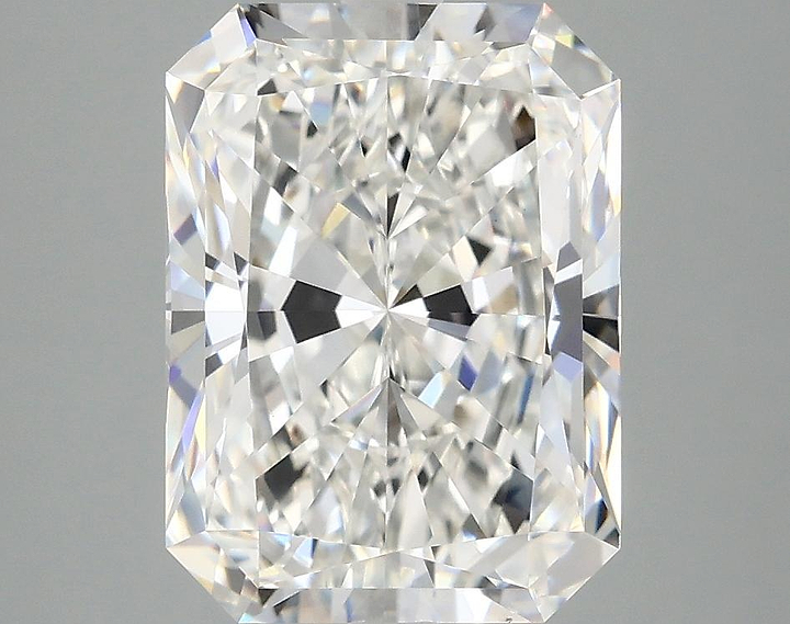 4.03 Carat Radiant Shaped Excellent Cut VS1 IGI Certified Lab Grown Diamond