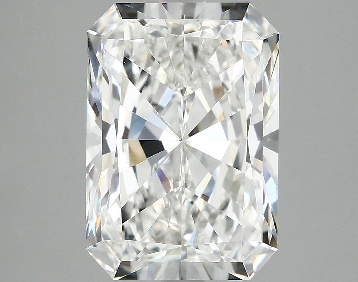 4.01 Carat Radiant Shaped Ideal Cut VVS2 IGI Certified Lab Grown Diamond