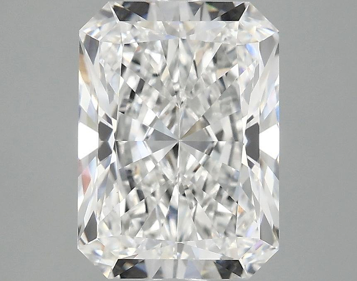 3.07 Carat Radiant Shaped Excellent Cut VVS2 IGI Certified Lab Grown Diamond