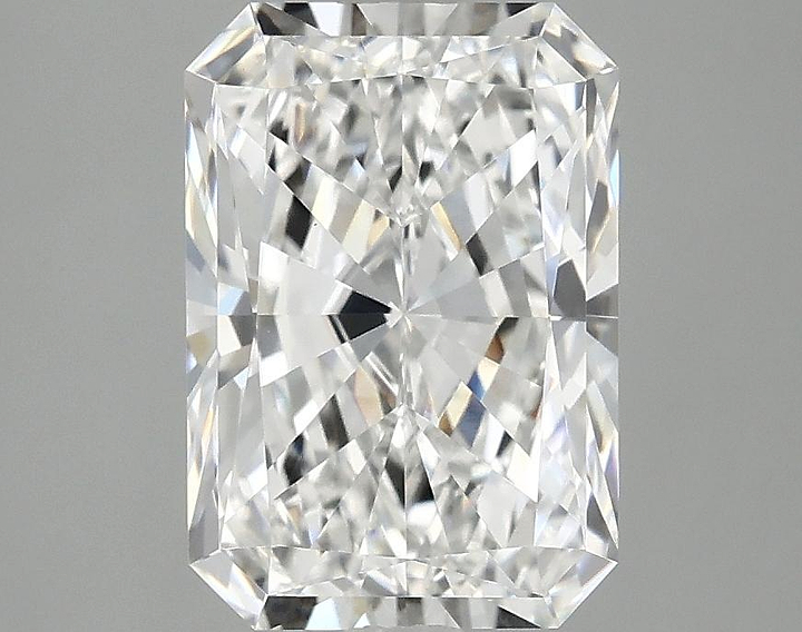 2.91 Carat Radiant Shaped Ideal Cut VVS2 IGI Certified Lab Grown Diamond