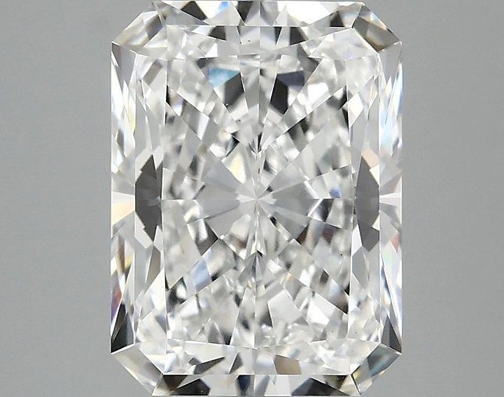 2.99 Carat Radiant Shaped Excellent Cut VS1 IGI Certified Lab Grown Diamond