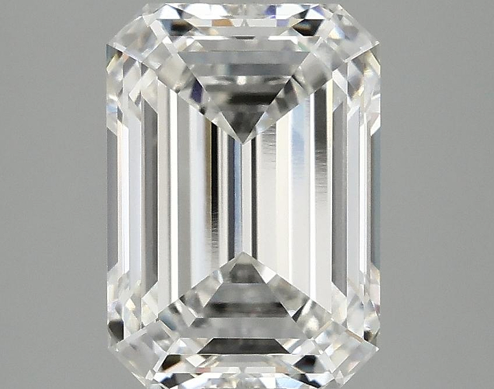 3.1 Carat Emerald Shaped Ideal Cut VVS2 IGI Certified Lab Grown Diamond