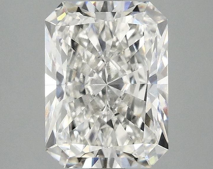 3.08 Carat Radiant Shaped Excellent Cut SI1 IGI Certified Lab Grown Diamond