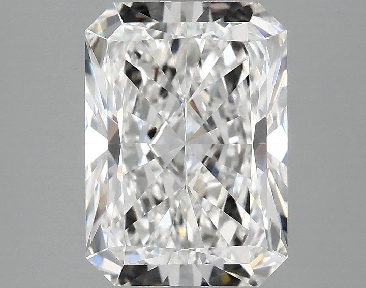 3.09 Carat Radiant Shaped Ideal Cut VVS2 IGI Certified Lab Grown Diamond