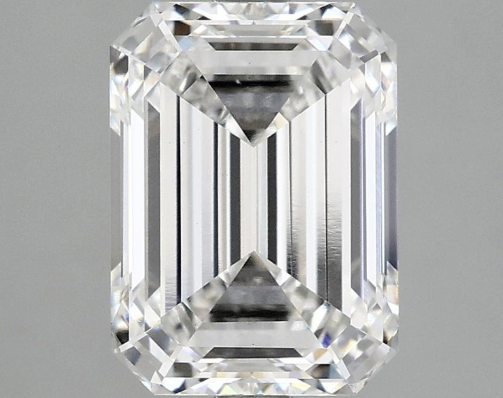 3.05 Carat Emerald Shaped Excellent Cut VS1 IGI Certified Lab Grown Diamond